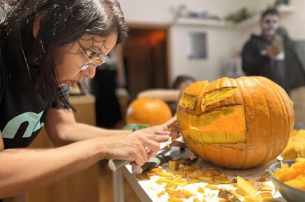 Správná halloweenská dýně se musí pořádně šklebit